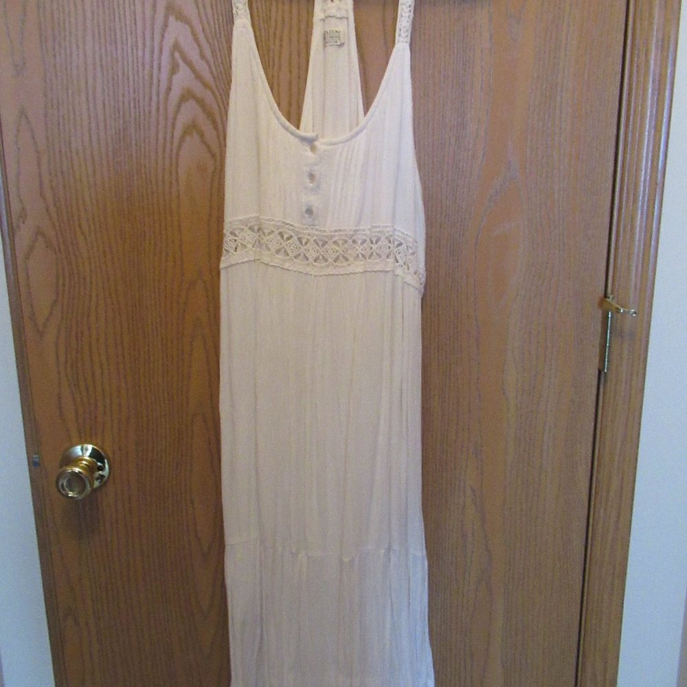 White Volcom Summer Dress Size 14